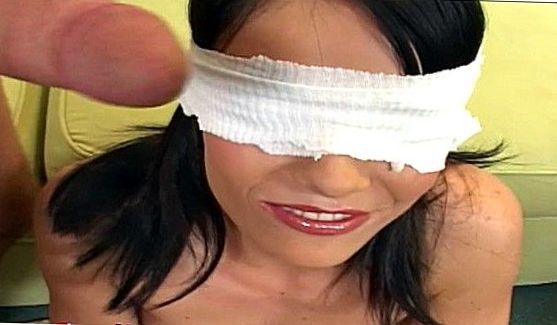 Молодые 18+: Джейд никогда не испытывала ни в чем отказа, порно видео