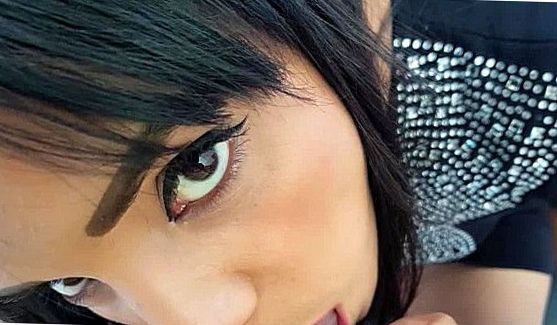 Сцена зрелой Cherie DeVille с неграми, порно видео