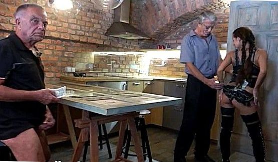 Juelz Ventura в чулках, порно видео