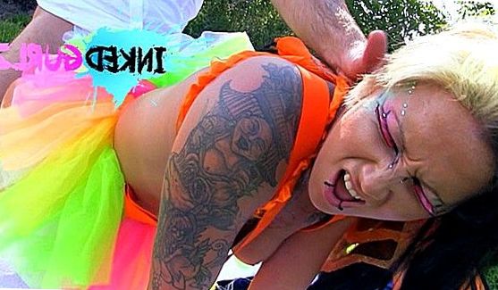 Megan Salinas - Balcony Banging, порно видео