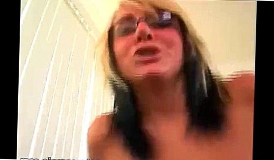 Жесткая Ебля: This no name chick, порно видео